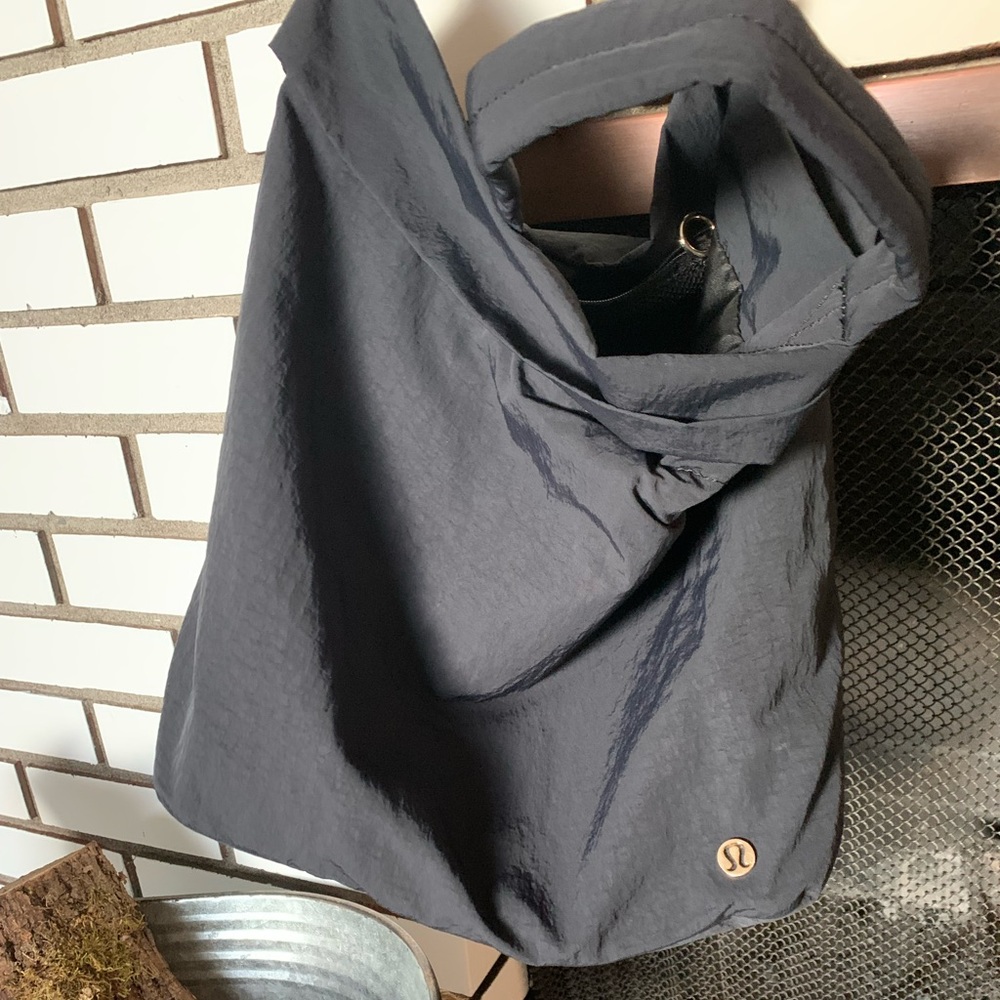 Lulu Lemon Bag